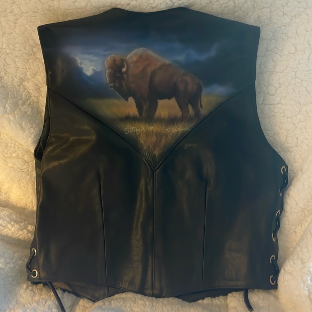 Hand painted leather vest XS. Like new!